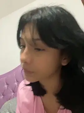 Snapshot of xoxo_anny chatting on 05-28-26, 08:22 xoxo anny online show from 05-28-26, 08:22