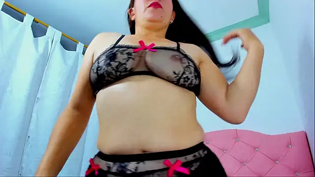 Celeste Archer online show from 04-17-26, 01:14