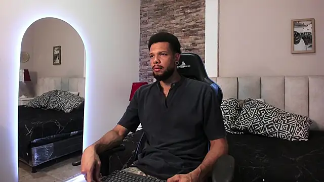 Snapshot of cero_khalifa chatting on 04-09-26, 09:42 cero khalifa online show from 04-09-26, 09:42