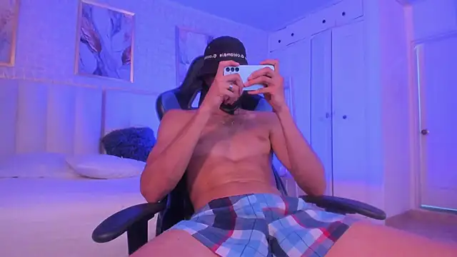 cero khalifa online show from 05-08-26, 12:49