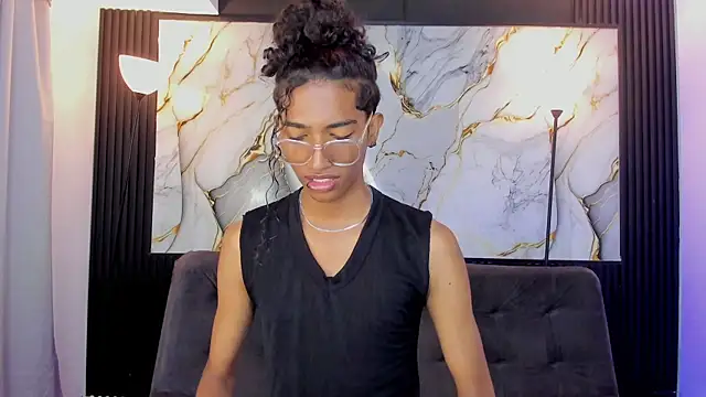 triiangel latinboy online show from 06-07-26, 12:31