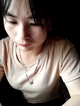 Snapshot of Maianly chatting on 04-10-26, 02:39 Maianly online show from 04-10-26, 02:39