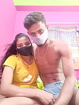 Hot-Couple4 online show from 04-18-26, 10:19