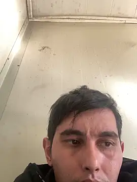 Snapshot of ozcan57 chatting on 04-10-26, 01:16 ozcan57 online show from 04-10-26, 01:16