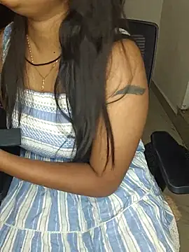 Tamilmoon006 online show from 07-15-26, 05:56