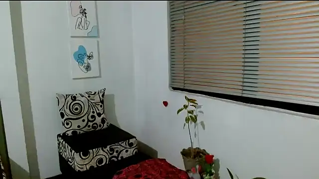Snapshot of alisonnturbay chatting on 04-27-26, 03:48 alisonnturbay online show from 04-27-26, 03:48