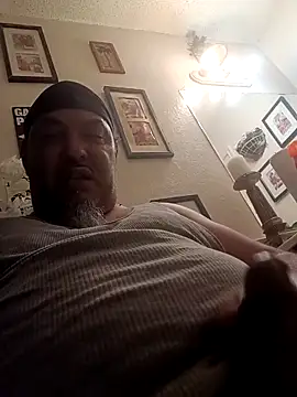 MrBustNut2026 online show from 04-24-26, 06:16