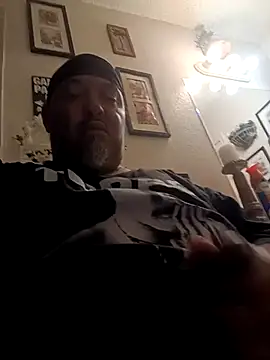 MrBustNut2026 online show from 04-30-26, 08:15