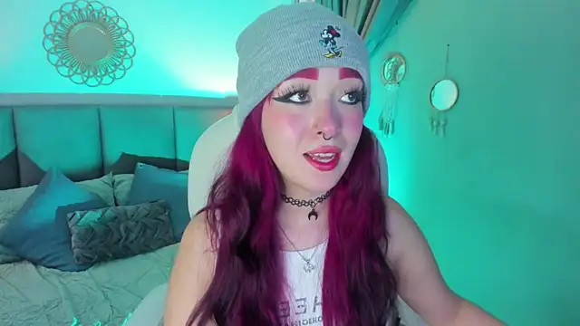 Leah cherry online show from 06-25-26, 10:36