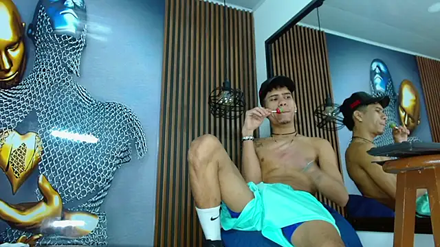 Skinny cute Alyer online show from 04-29-26, 02:04