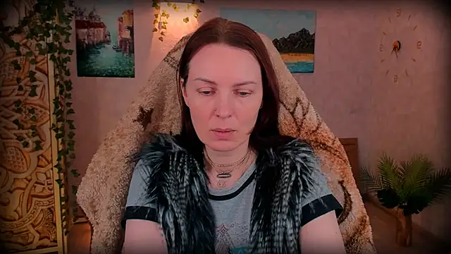 LanaRadiance online show from 06-02-26, 01:35