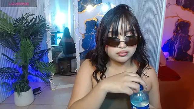 foxy1 tay online show from 04-20-26, 07:26