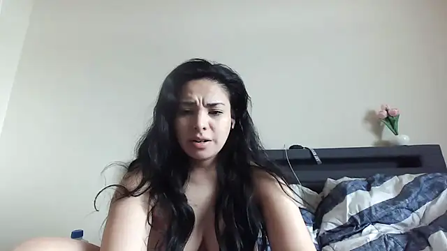 lakeroyalty online show from 04-20-26, 03:15