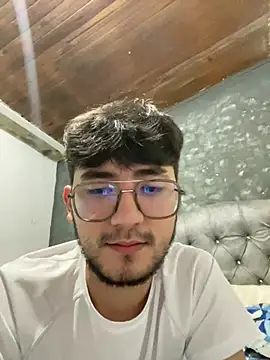 Snapshot of Dante_Rushx chatting on 07-19-26, 02:48 Dante Rushx online show from 07-19-26, 02:48