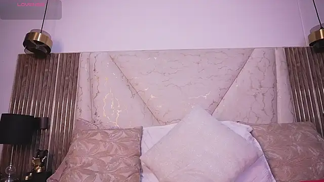 Snapshot of aria_doll chatting on 04-20-26, 02:53 aria doll online show from 04-20-26, 02:53