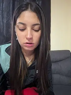 Lucyfer-fire online show from 05-12-26, 11:07