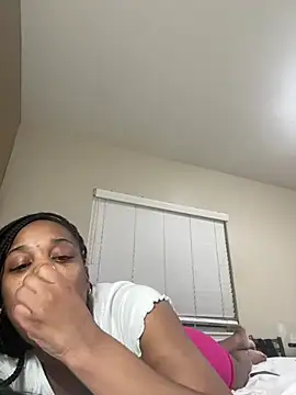 Snapshot of Sweetness338 chatting on 04-10-26, 01:55 Sweetness338 online show from 04-10-26, 01:55