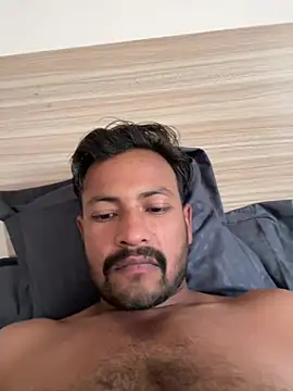 Snapshot of newdelhiBOY_ chatting on 06-07-26, 07:34 newdelhiBOY online show from 06-07-26, 07:34