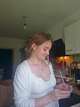 AliceLiddle  online show from 04-23-26, 04:09