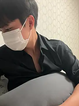 xezie online show from 04-17-26, 12:41