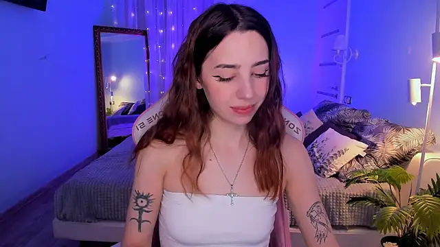 CharliGrace  online show from 04-15-26, 08:10