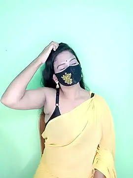 Snapshot of black-woman chatting on 04-17-26, 03:37 black-woman online show from 04-17-26, 03:37
