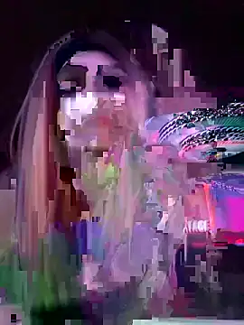 Snapshot of BettyBadNews chatting on 04-13-26, 12:16 BettyBadNews online show from 04-13-26, 12:16