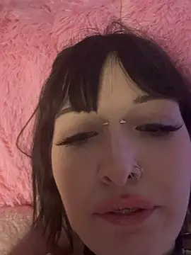 virusDoll online show from 05-31-26, 06:09