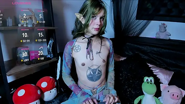 Lucy Jade online show from 06-11-26, 09:13
