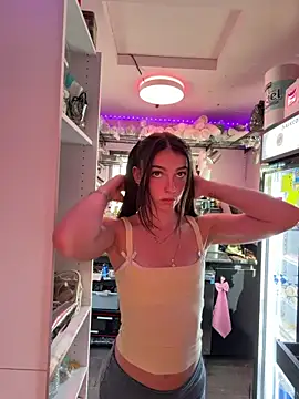 juicybootyquinn online show from 05-28-26, 12:52