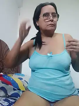 Snapshot of PienCanela chatting on 07-14-26, 11:16 PienCanela online show from 07-14-26, 11:16