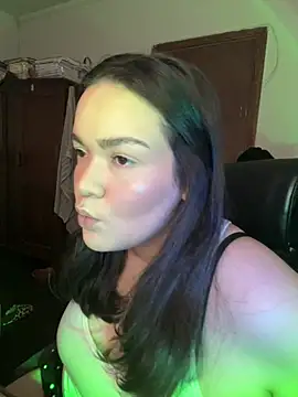 dayanestephany1 online show from 06-15-26, 08:55