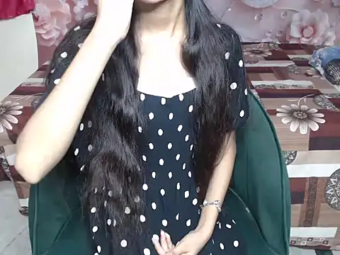 Snapshot of Ada-19 chatting on 04-20-26, 05:43 Ada-19 online show from 04-20-26, 05:43