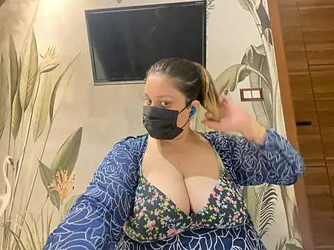 kavyasingh36 online show from 05-15-26, 11:23
