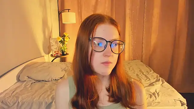 Snapshot of MuiLeath chatting on 07-18-26, 07:17 MuiLeath online show from 07-18-26, 07:17
