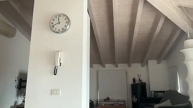 Snapshot of Mach3t3 chatting on 04-15-26, 07:48 Mach3t3 online show from 04-15-26, 07:48