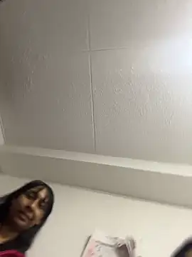 MELIZ QUEEN online show from 05-19-26, 11:49