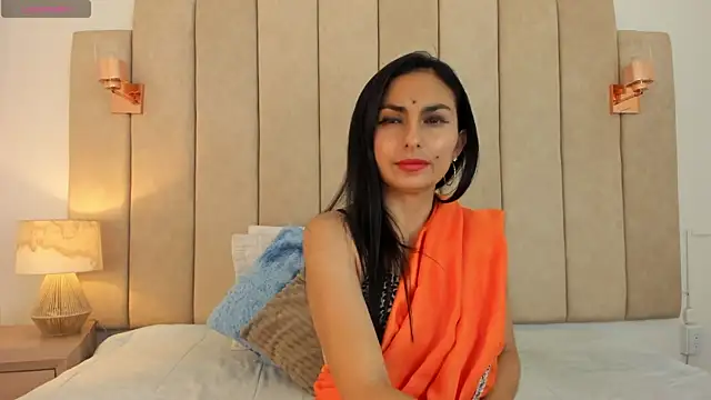 shaliny  online show from 06-11-26, 07:56