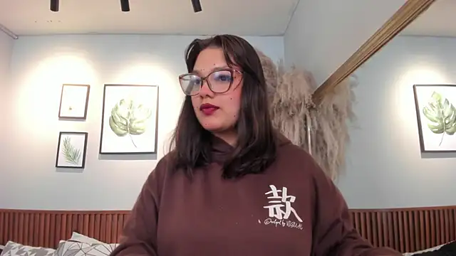 AMBERBENELLI online show from 04-17-26, 03:31