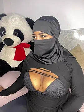 yasmin georgina online show from 04-29-26, 09:32