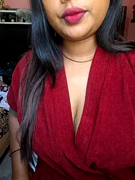 Snapshot of Tina143 chatting on 04-12-26, 05:45 Tina143 online show from 04-12-26, 05:45