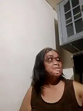 Snapshot of jeanyummytits chatting on 05-29-26, 11:52 jeanyummytits online show from 05-29-26, 11:52