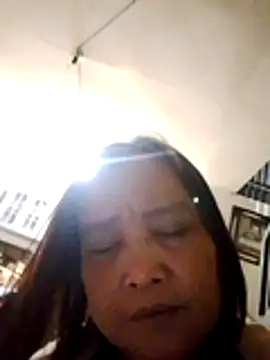 Snapshot of jeanyummytits chatting on 06-02-26, 12:51 jeanyummytits online show from 06-02-26, 12:51