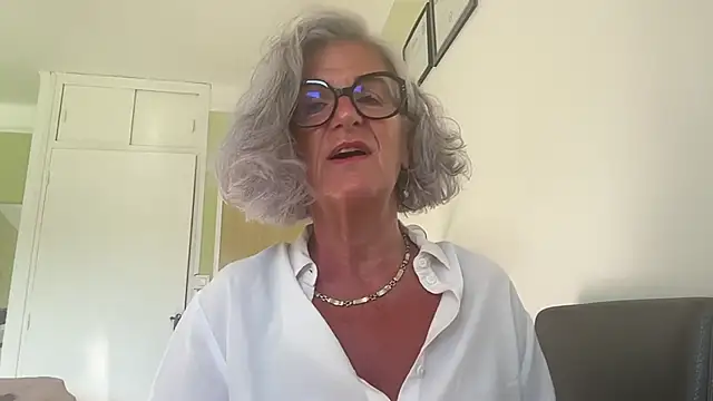 NaughtyMonicaUK online show from 07-05-26, 06:42