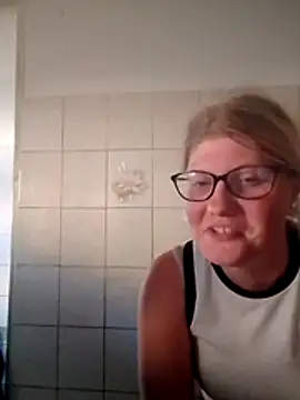 Couple69sexe online show from 04-29-26, 05:52