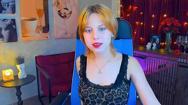 VivienneHebert online show from 04-30-26, 10:21