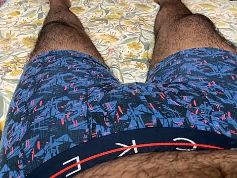 smalldick1202 online show from 05-10-26, 03:12
