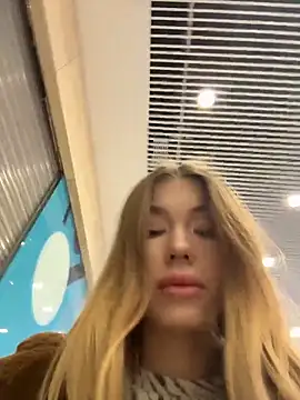 Risky Mia69 online show from 04-16-26, 03:57