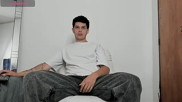 elijah stoone online show from 04-20-26, 11:46