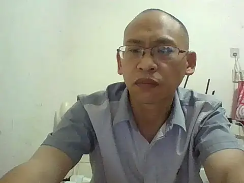 Snapshot of benly118 chatting on 04-19-26, 12:04 benly118 online show from 04-19-26, 12:04